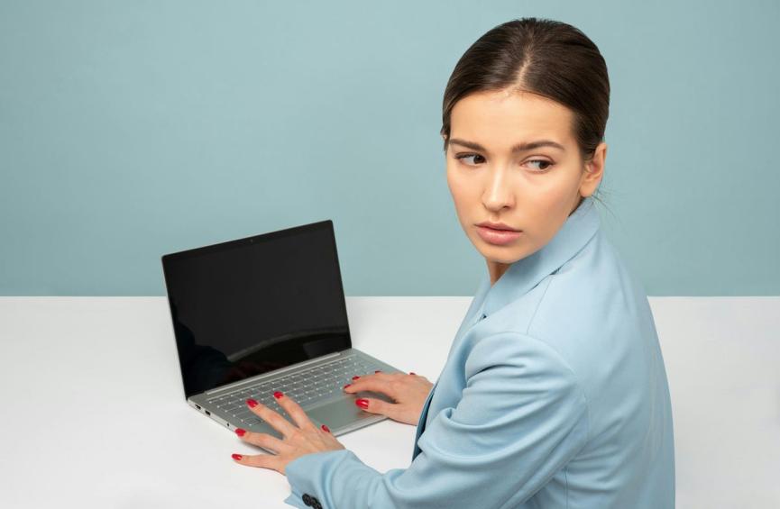 What to Do About Bullying- An Super Easy Guide for Working Adults